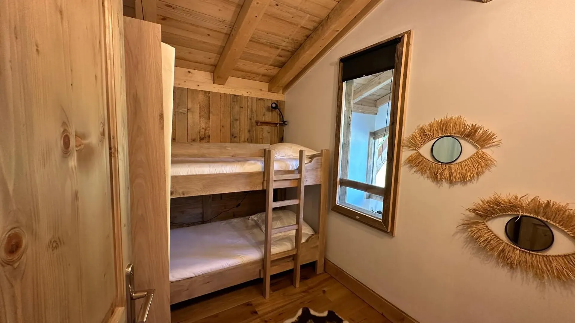 Chalet Vue Mont Blanc Avec Jacuzzi Exterieur Combloux 0*,  France