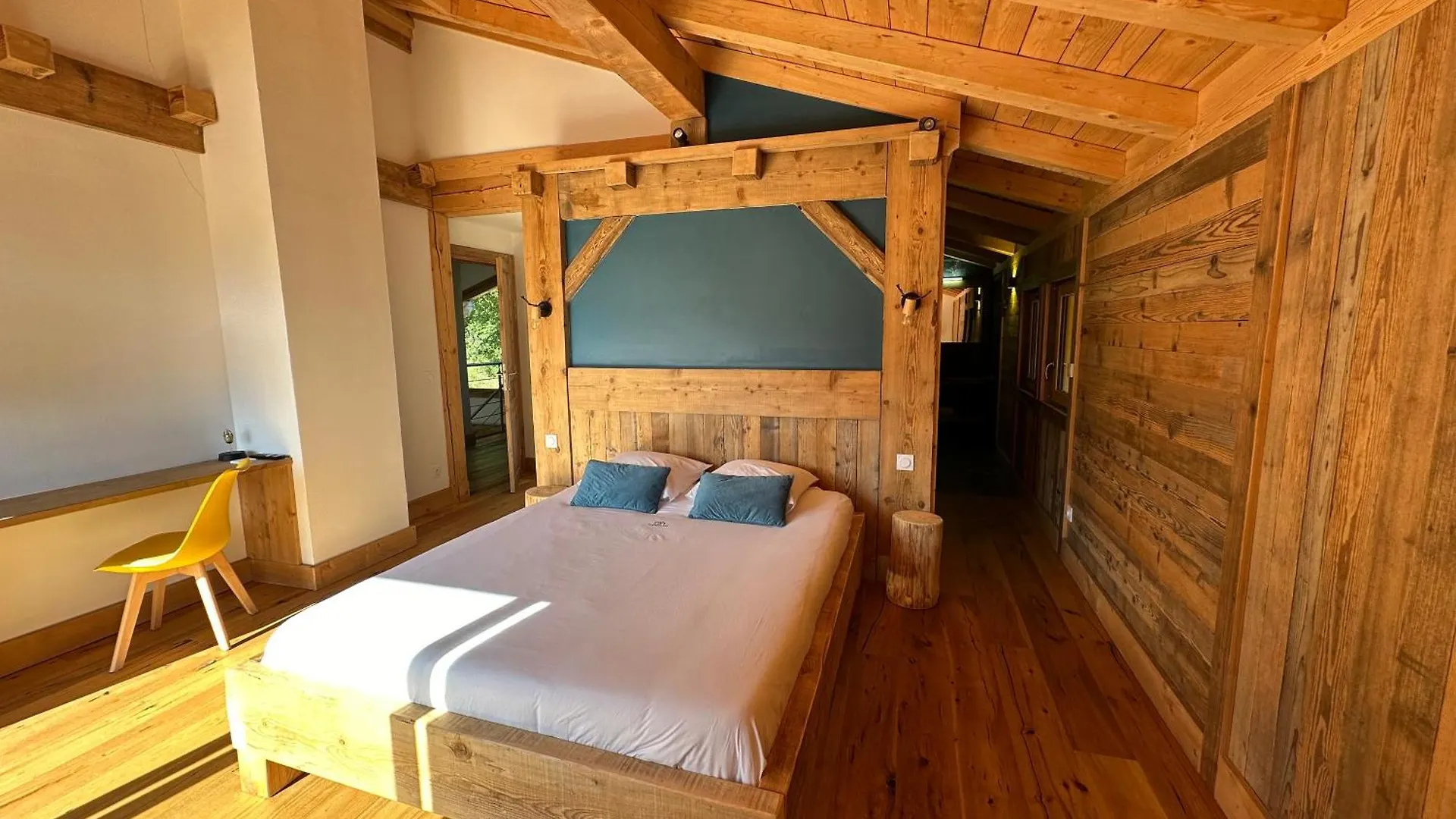 Apartment Chalet Vue Mont Blanc Avec Jacuzzi Exterieur Combloux France